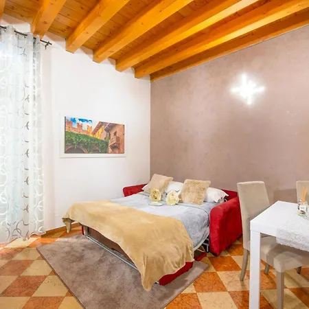 Arena Mazzini Centro Bed & Breakfast