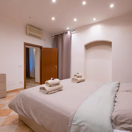 Arena Mazzini Centro Bed & Breakfast *