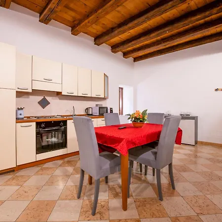 Bed & Breakfast Arena Mazzini Centro *