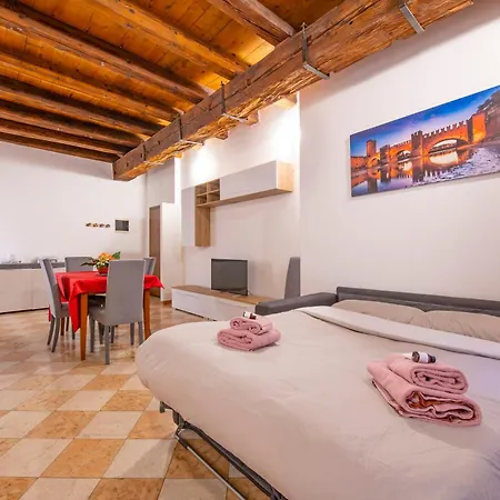 Arena Mazzini Centro Bed & Breakfast Verona