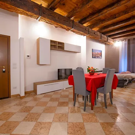 Arena Mazzini Centro Bed & Breakfast Verona
